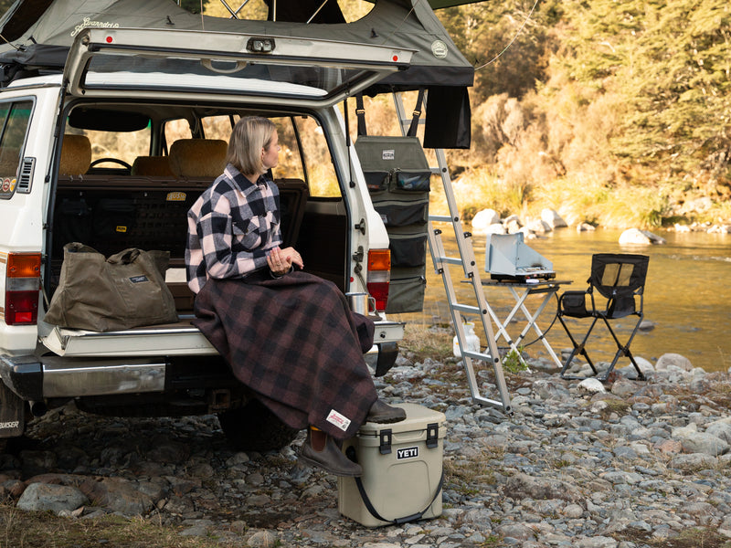 Wool Camp Blanket - Plum Check - By Feldon Shelter & Swanndri