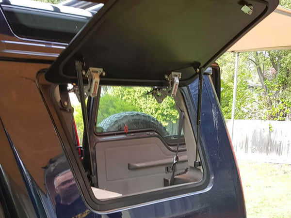 Gullwing Window - Land Rover Discovery 2 (4-Door) - By Emuwing